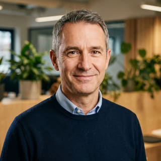 James Mitchell als Chief Executive Officer bij Reiger Kapitborg